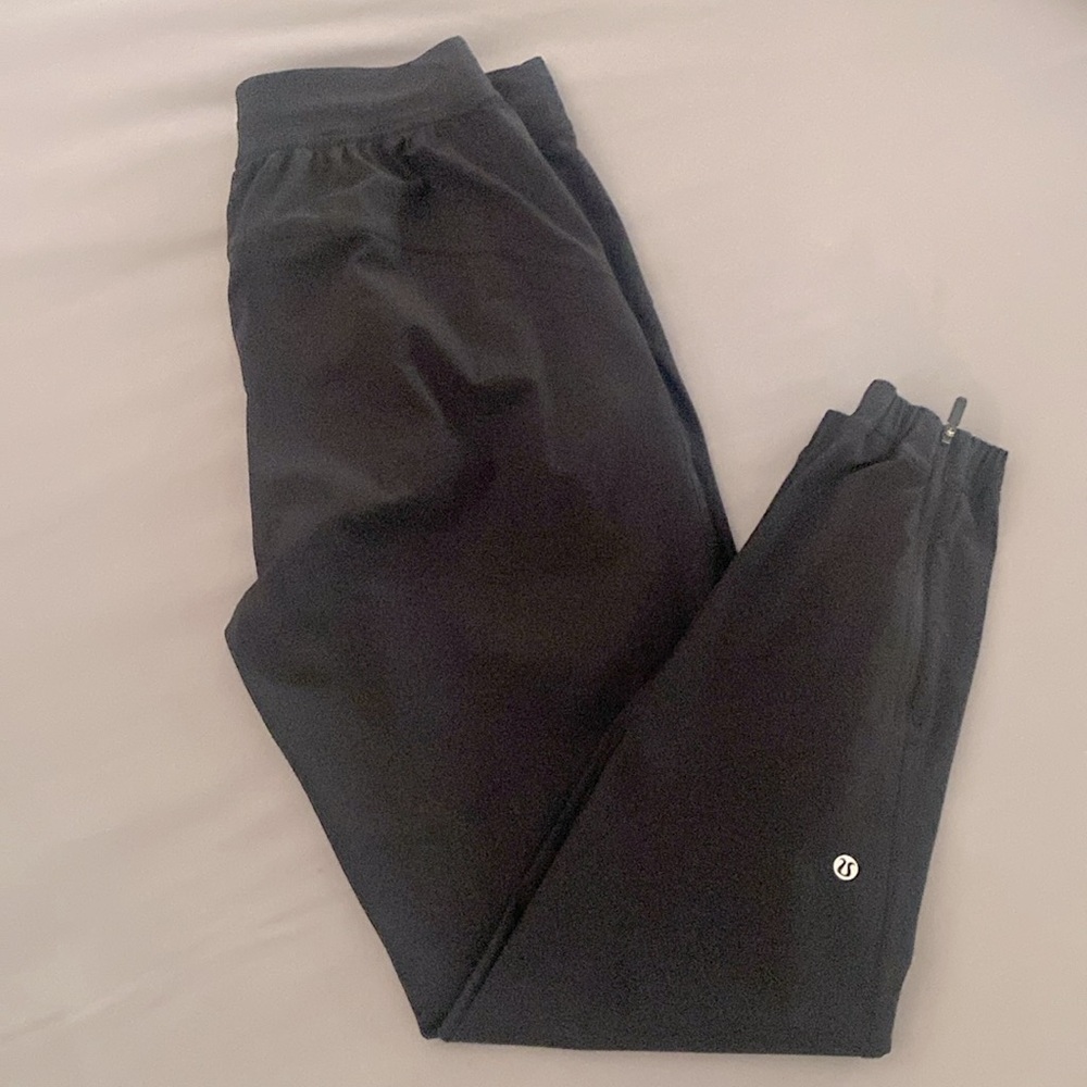 Lululemon adapted state jogger size 6